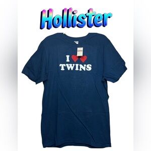 👕NWT men’s Hollister “ I 🩷twins” size xl
